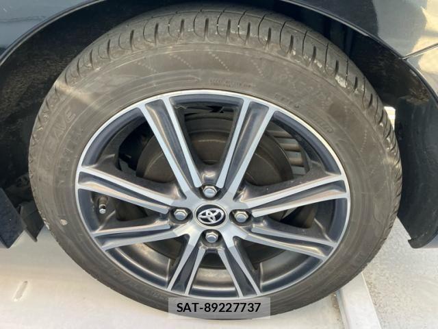 Toyota COROLLA FIELDER 2015-06 7216364-5