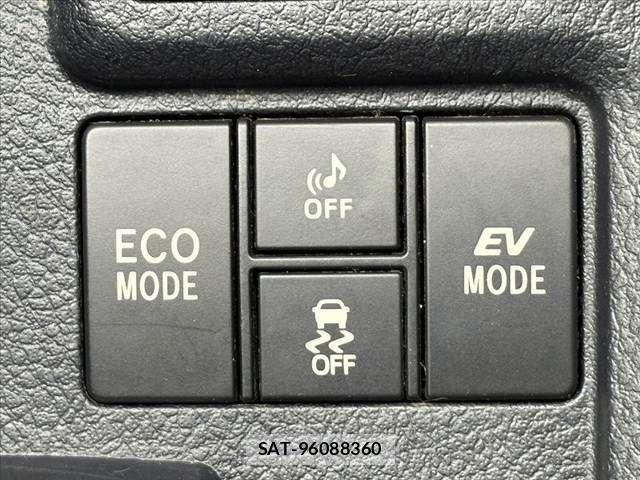 Toyota COROLLA FIELDER 2016-03 7216381-5