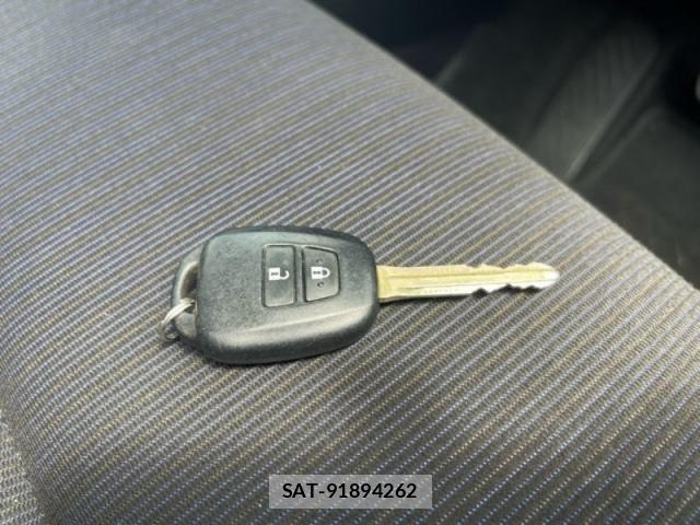 Toyota COROLLA FIELDER 2019-04 7216395-29