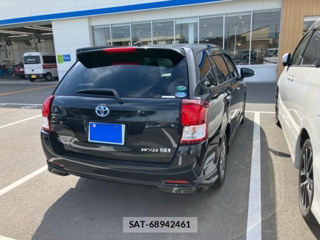 Toyota COROLLA FIELDER 2014-08 7216357-1