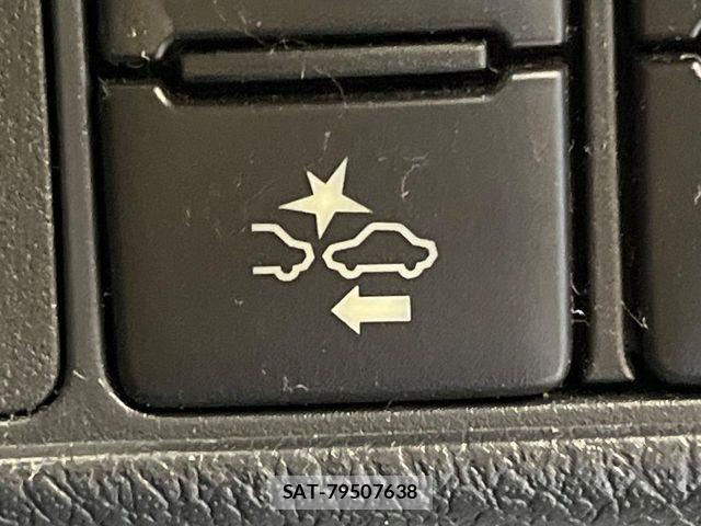 Toyota COROLLA FIELDER 2017-10 7216393-4