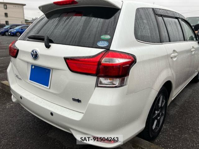Toyota COROLLA FIELDER 2015-06 7216365-3