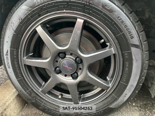 Toyota COROLLA FIELDER 2015-06 7216365-5