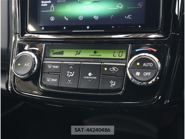 Toyota COROLLA FIELDER 2015-08 7216383-9