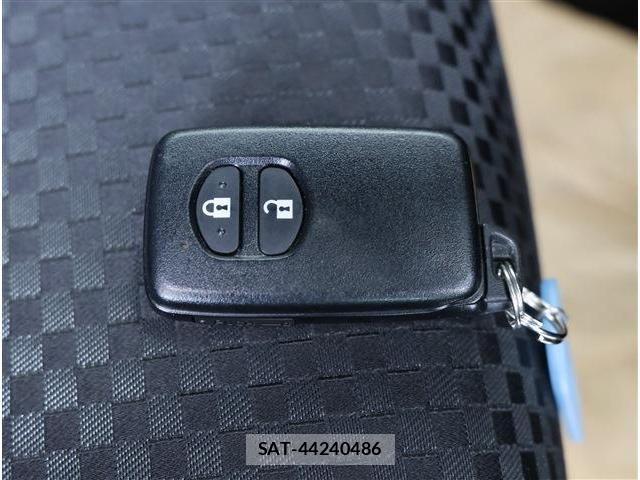 Toyota COROLLA FIELDER 2015-08 7216383-16