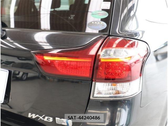 Toyota COROLLA FIELDER 2015-08 7216383-25