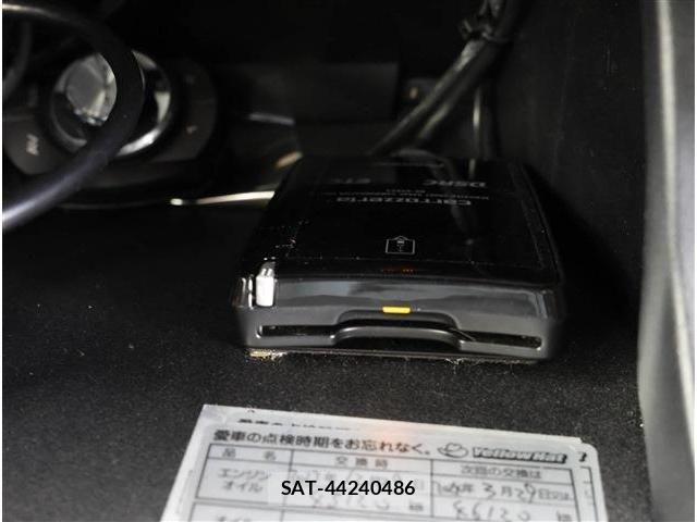 Toyota COROLLA FIELDER 2015-08 7216383-3