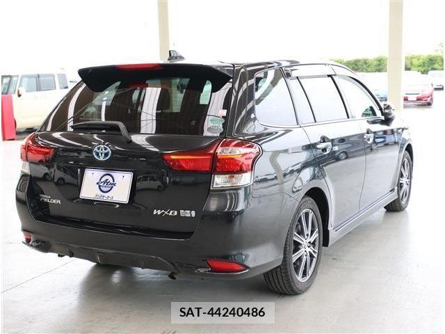 Toyota COROLLA FIELDER 2015-08 7216383-5