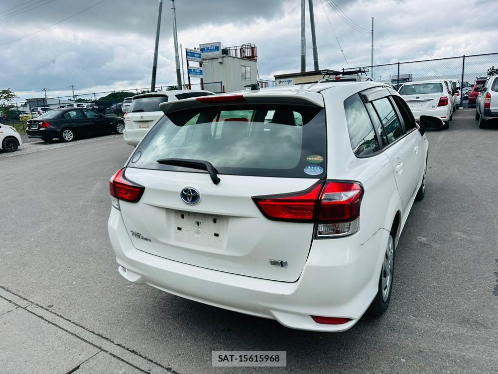 Toyota COROLLA FIELDER 2020 7072720-4