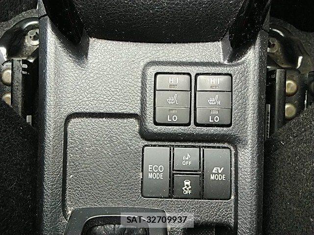 Toyota COROLLA FIELDER 2015-07 7326317-24