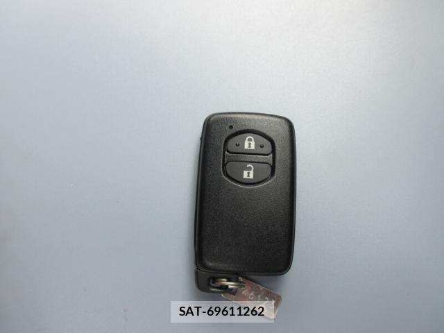 Toyota COROLLA FIELDER 2020-09 7326319-29