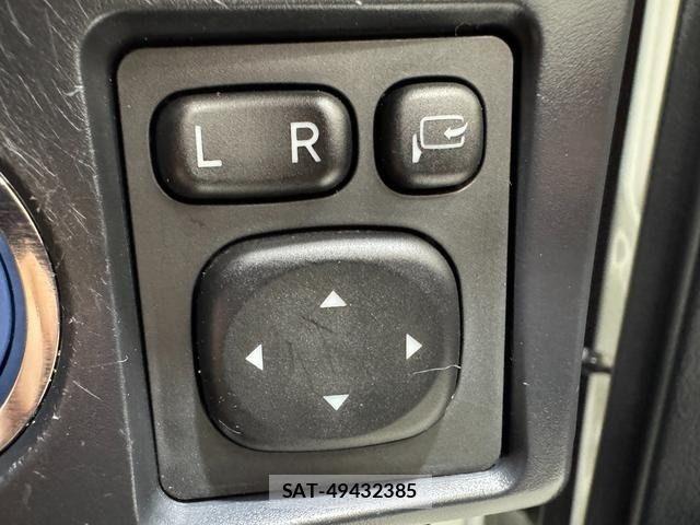 Toyota COROLLA FIELDER 2015-10 7357223-24