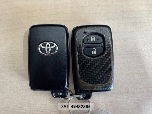 Toyota COROLLA FIELDER 2015-10 7357223-29
