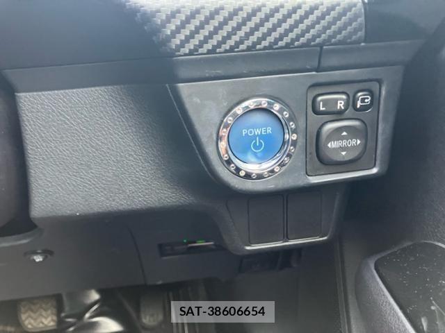 Toyota COROLLA FIELDER 2013-11 7357228-25