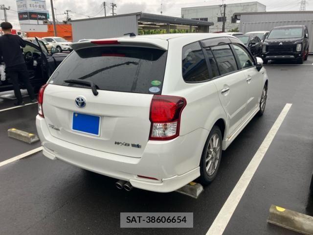 Toyota COROLLA FIELDER 2013-11 7357228-5