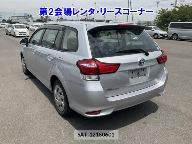 Toyota COROLLA FIELDER 2019-02 7381564-1