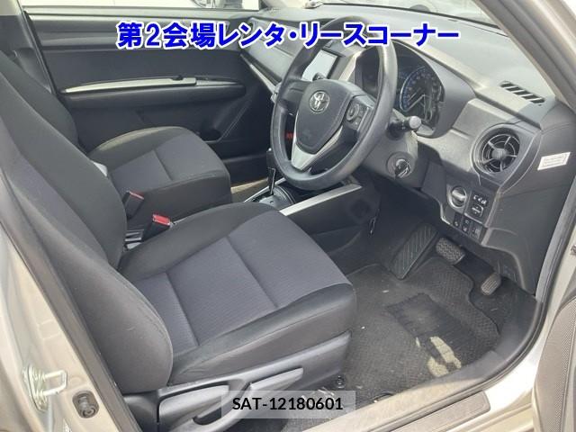 Toyota COROLLA FIELDER 2019-02 7381564-3