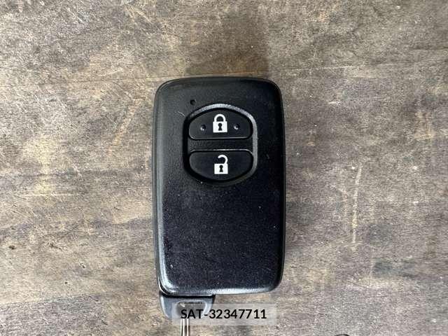 Toyota COROLLA FIELDER 2014-04 7391663-29