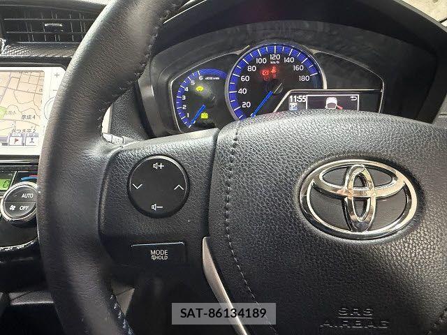 Toyota COROLLA FIELDER 2013-11 7391659-17