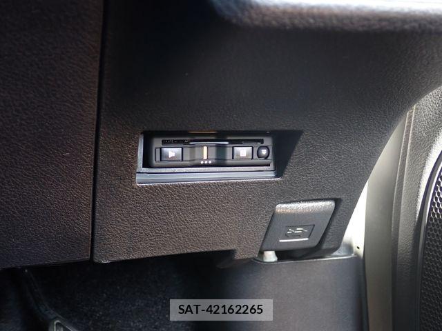 Toyota COROLLA FIELDER 2022-03 7508397-9