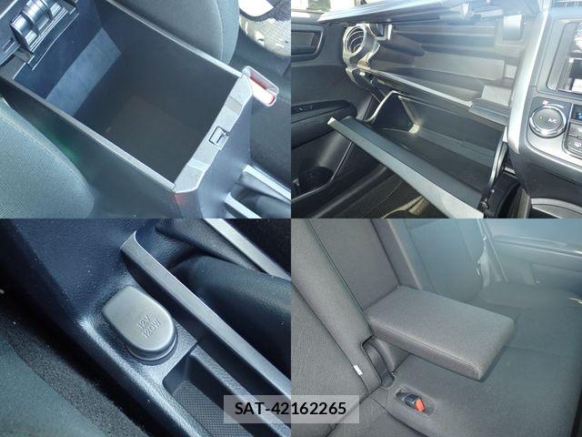 Toyota COROLLA FIELDER 2022-03 7508397-11