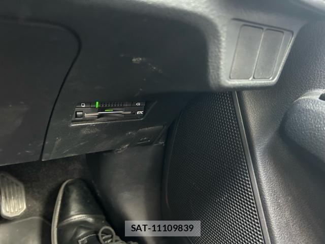 Toyota COROLLA FIELDER 2014-07 7499991-18