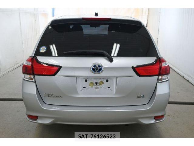 Toyota COROLLA FIELDER 2021-05 7499990-5