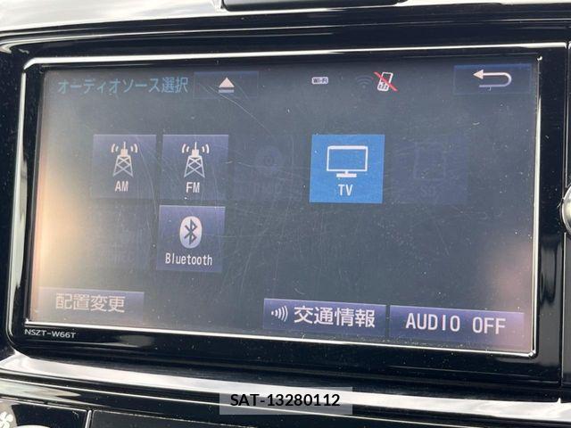 Toyota COROLLA FIELDER 2017-08 7615669-3