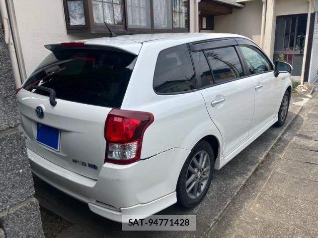 Toyota COROLLA FIELDER 2015-03 7615678-5