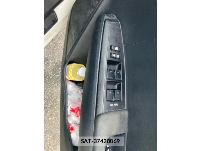 Toyota COROLLA FIELDER 2018-04 7722065-9
