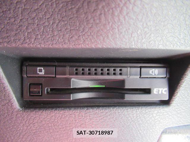 Toyota COROLLA FIELDER 2013-11 7722061-21