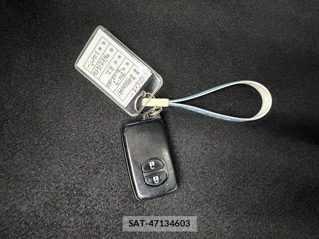 Toyota COROLLA FIELDER 2020-12 7783629-20
