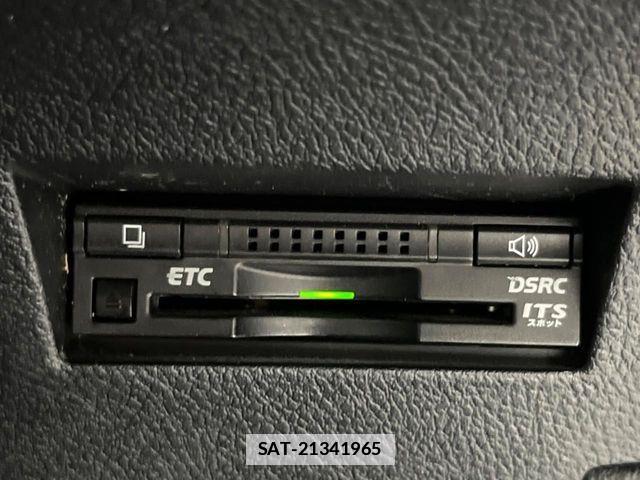 Toyota COROLLA FIELDER 2015-08 7783628-5
