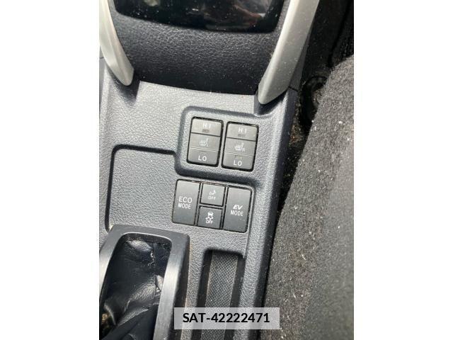 Toyota COROLLA FIELDER 2018-12 7875840-20