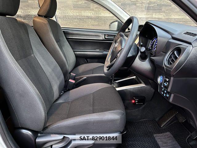 Toyota COROLLA FIELDER 2023-02 7875837-3