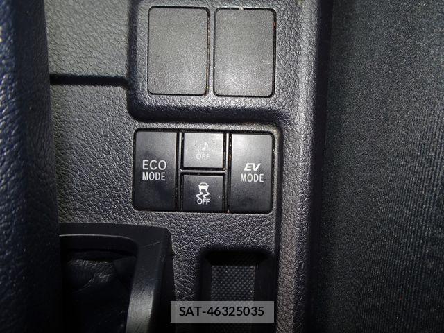 Toyota COROLLA FIELDER 2014-11 8034951-27