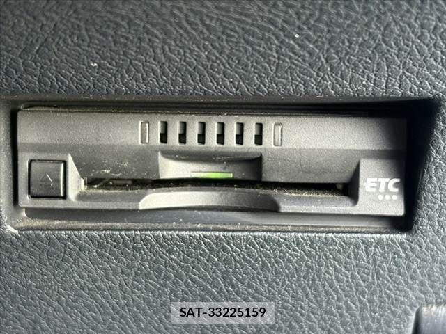 Toyota COROLLA FIELDER 2021-05 8034940-6