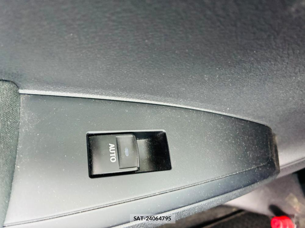 Toyota COROLLA FIELDER 2019-06 7950943-18