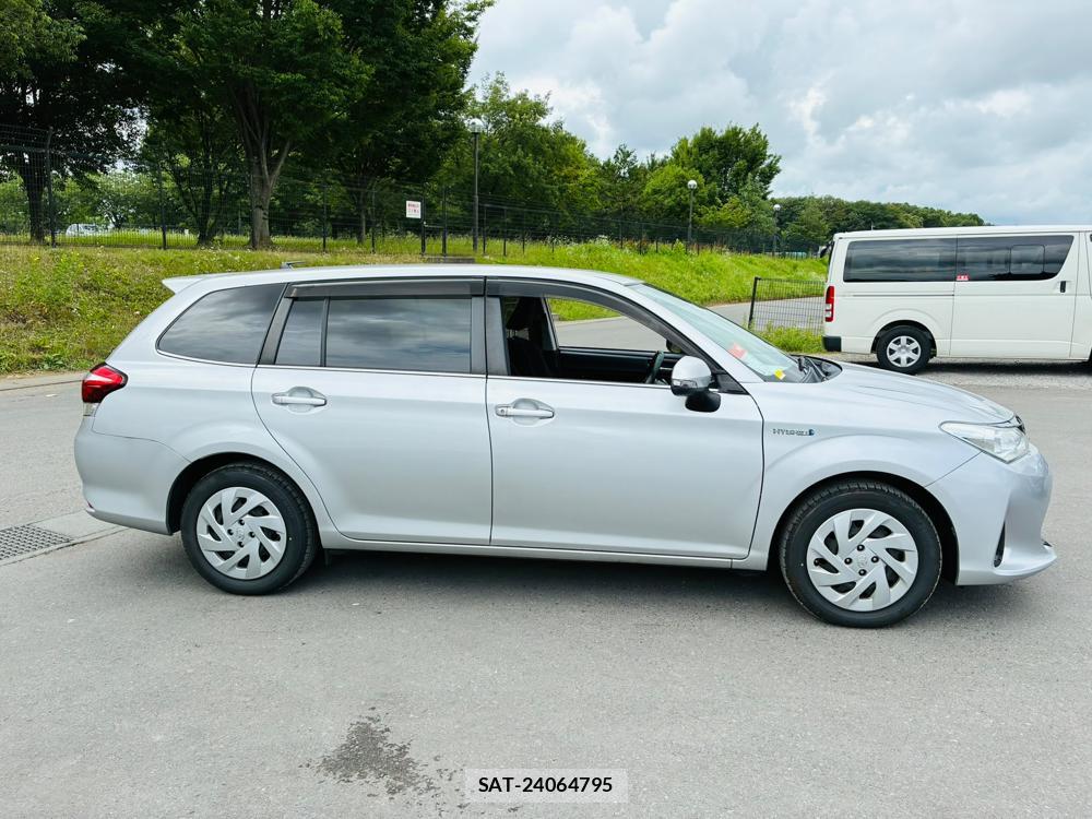 Toyota COROLLA FIELDER 2019-06 7950943-5