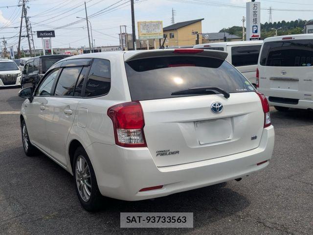 Toyota COROLLA FIELDER 2013-11 8098574-4