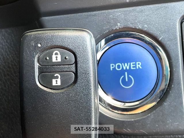 Toyota COROLLA FIELDER 2018-12 8098571-5