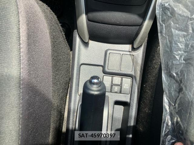 Toyota COROLLA FIELDER 2017-06 8098575-18