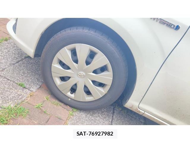 Toyota COROLLA FIELDER 2014-12 8129463-7