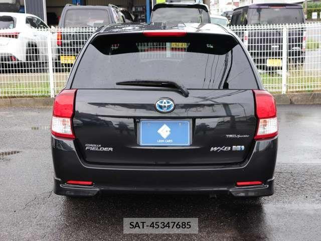 Toyota COROLLA FIELDER 2013-10 8129461-6