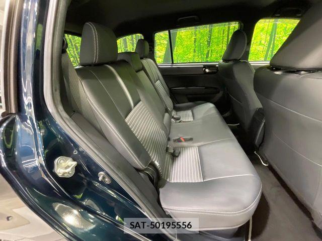 Toyota COROLLA FIELDER 2018-02 8158189-9