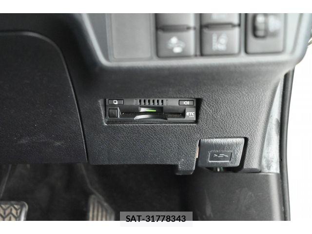 Toyota COROLLA FIELDER 2021-06 8206945-27