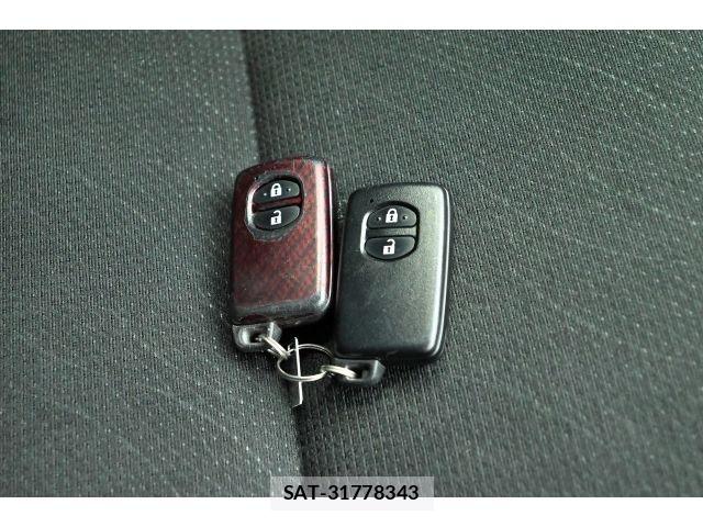 Toyota COROLLA FIELDER 2021-06 8206945-28