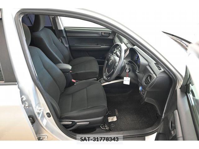 Toyota COROLLA FIELDER 2021-06 8206945-6