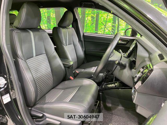 Toyota COROLLA FIELDER 2018-01 8229344-7