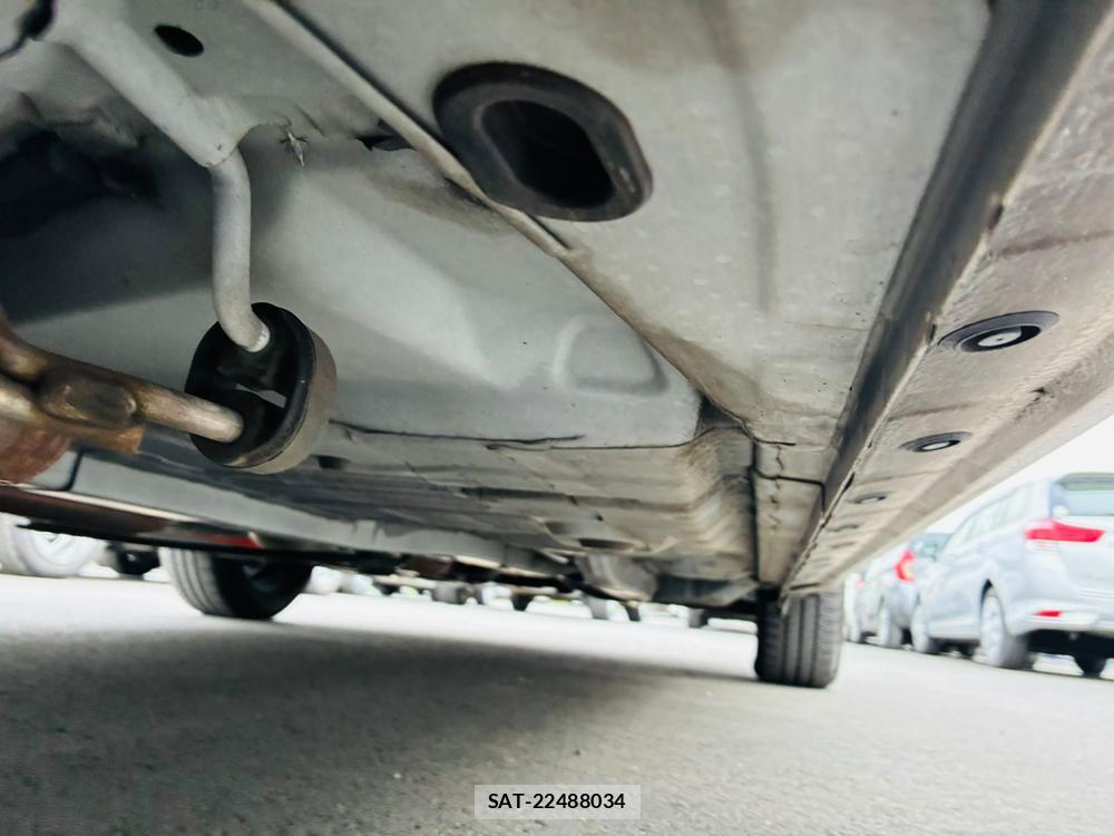 Toyota COROLLA FIELDER 2019-08 8252227-38
